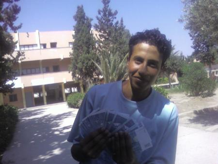machi dyali bla mat3awlo tgrissiwni